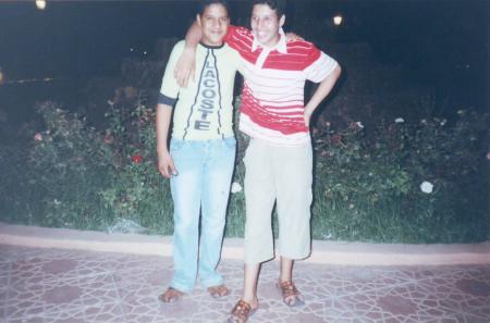 ���� � ����